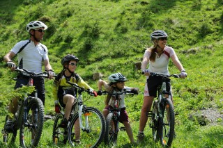 VTT en famille | camping l'oustalet | Châtel